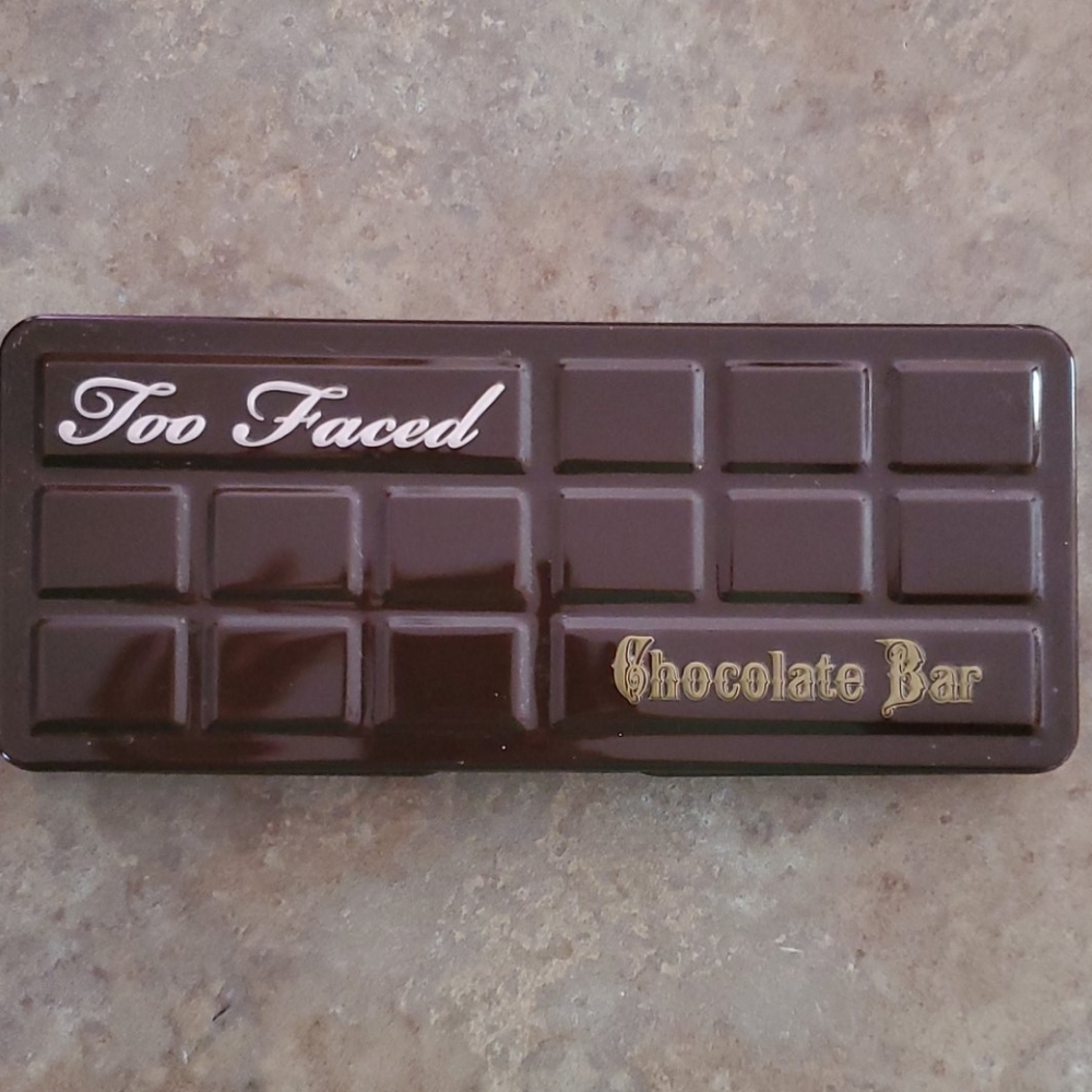 Too Faced eyeshadow palette NWOT. Never used!
